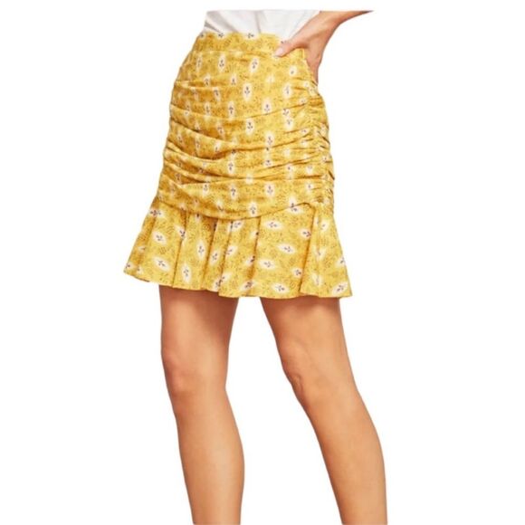 Veronica Beard Tara Cotton Silk Blend Mini Skirt in Yellow Ikat Floral - Size 4 - Picture 3 of 8